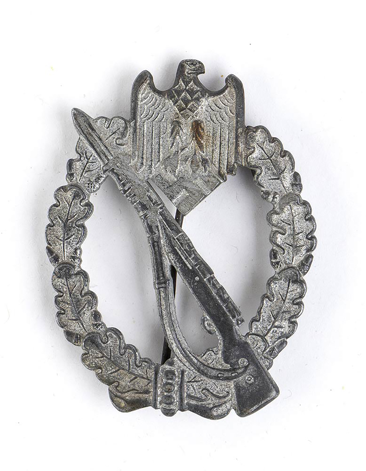 An infantry assault badge kriegsmetal An infantry assault badge, original Good condition