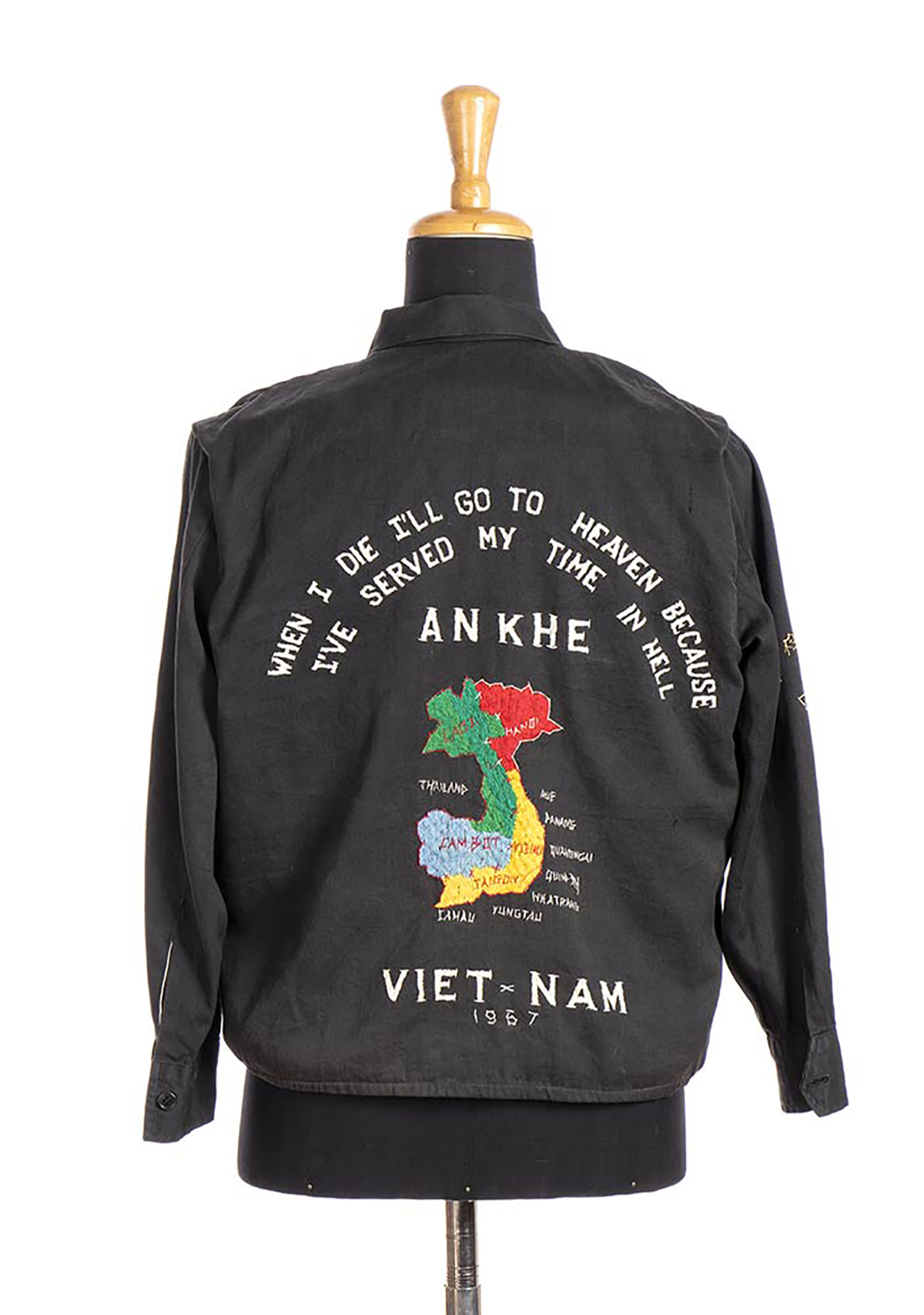 SUKAJAN BOMBER JACKET 1967 Black cotton embroidered sukajan Vietnam war jacket General Conditions