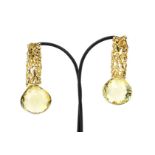 BRONZE PENDANT EARRINGS GILDED IN 18 KT GOLD AND LEMON CITRINE Each earring is made up of a cast