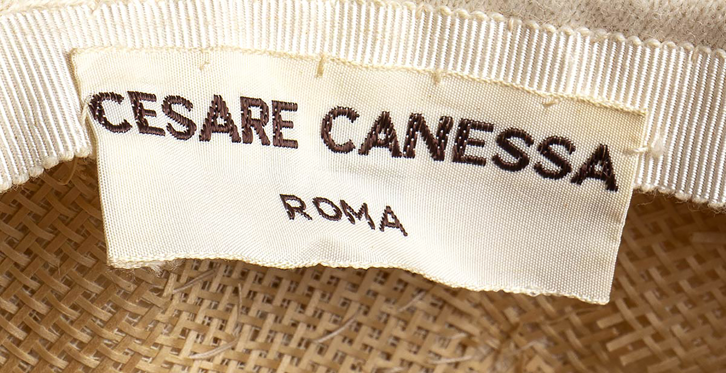 CESARE CANESSA TWO HATS 50s / 60s A lot of 2 hats: a wool turban hat, a silk scarf hat. General - Image 4 of 5