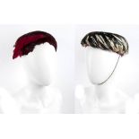 TWO HATS 50s A lot of 2 hats: a burgundy feathers hat, a Rose Valois ivory and dark green feathers