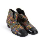 MAN LEATHER SHOES 70s Man leather shoes floral pattern Grado di condizione generale B