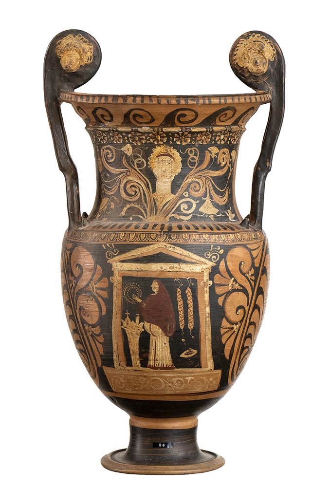 APULIAN RED-FIGURE VOLUTE KRATER Last quarter of 4th century BC