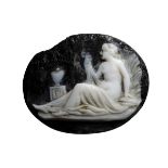 A postclassical oyster shell cameo. Allegorical scene.