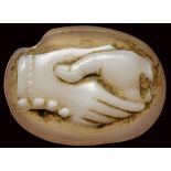A late roman two-layers agate cameo. Dextrarum junctio.