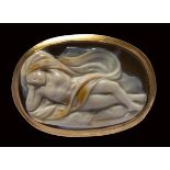 A renaissance agate cameo mounted on a modern gold ring. Ariadne.