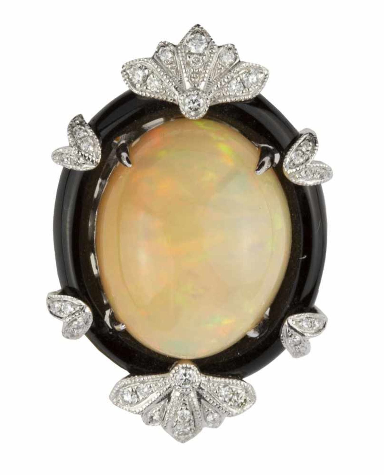 BAGUE OPALEEn or gris 18k (750), sertie d'une opale cabochon ovale, cernée d'un anneau d'on