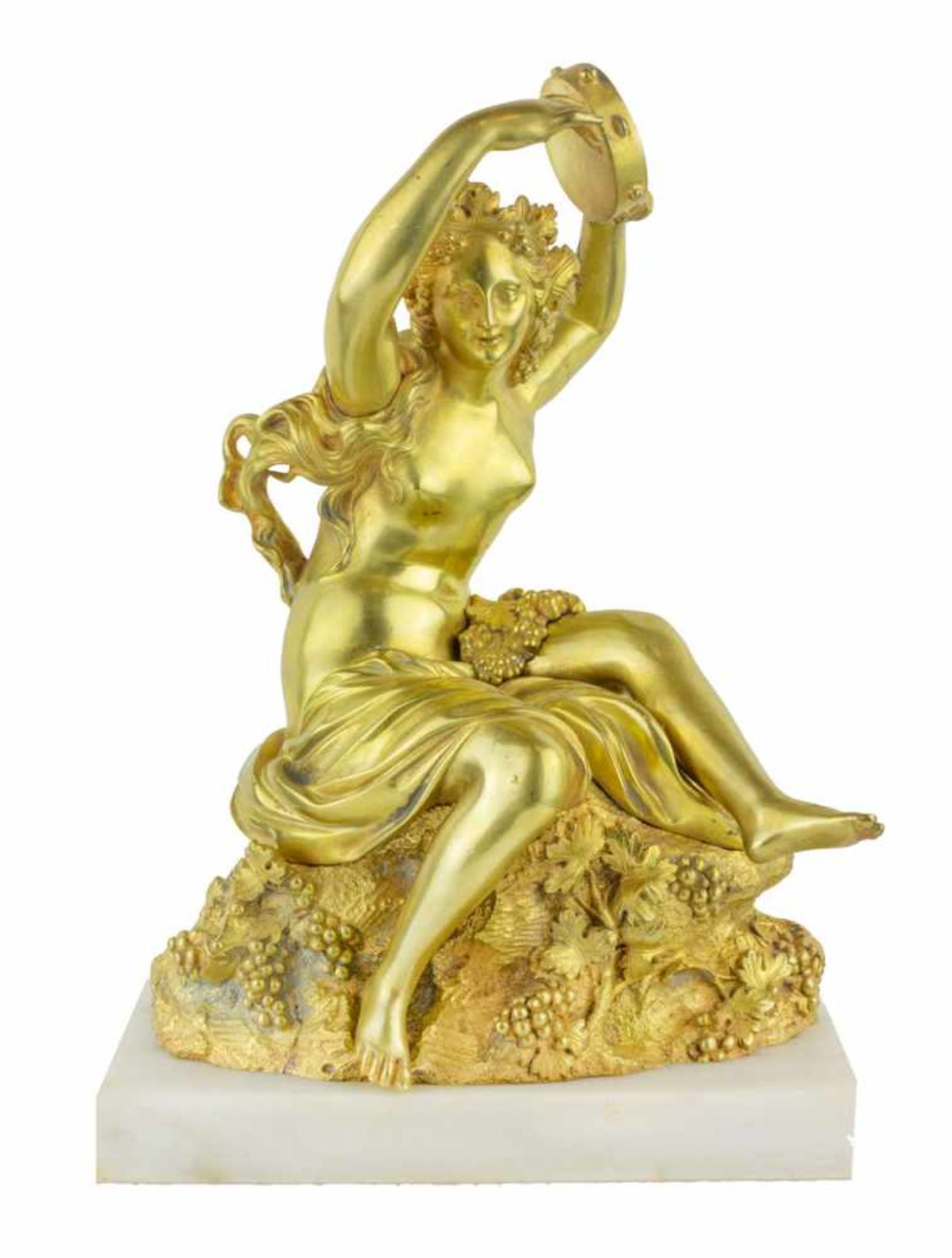 BACCHANTEFrance, d'époque 19ème siècleSculpture en bronze doré et sculpté, représentée assise sur