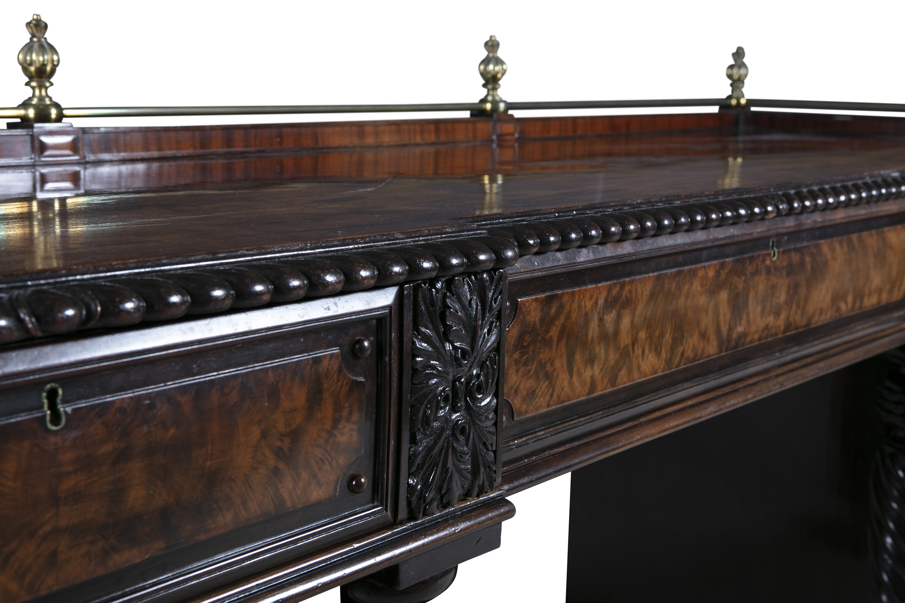 AN EARLY 19TH CENTURY MAHOGANY RECTANGULAR TWIN PEDESTAL SIDEBOARD, in the manner of Gillows of - Image 4 of 4