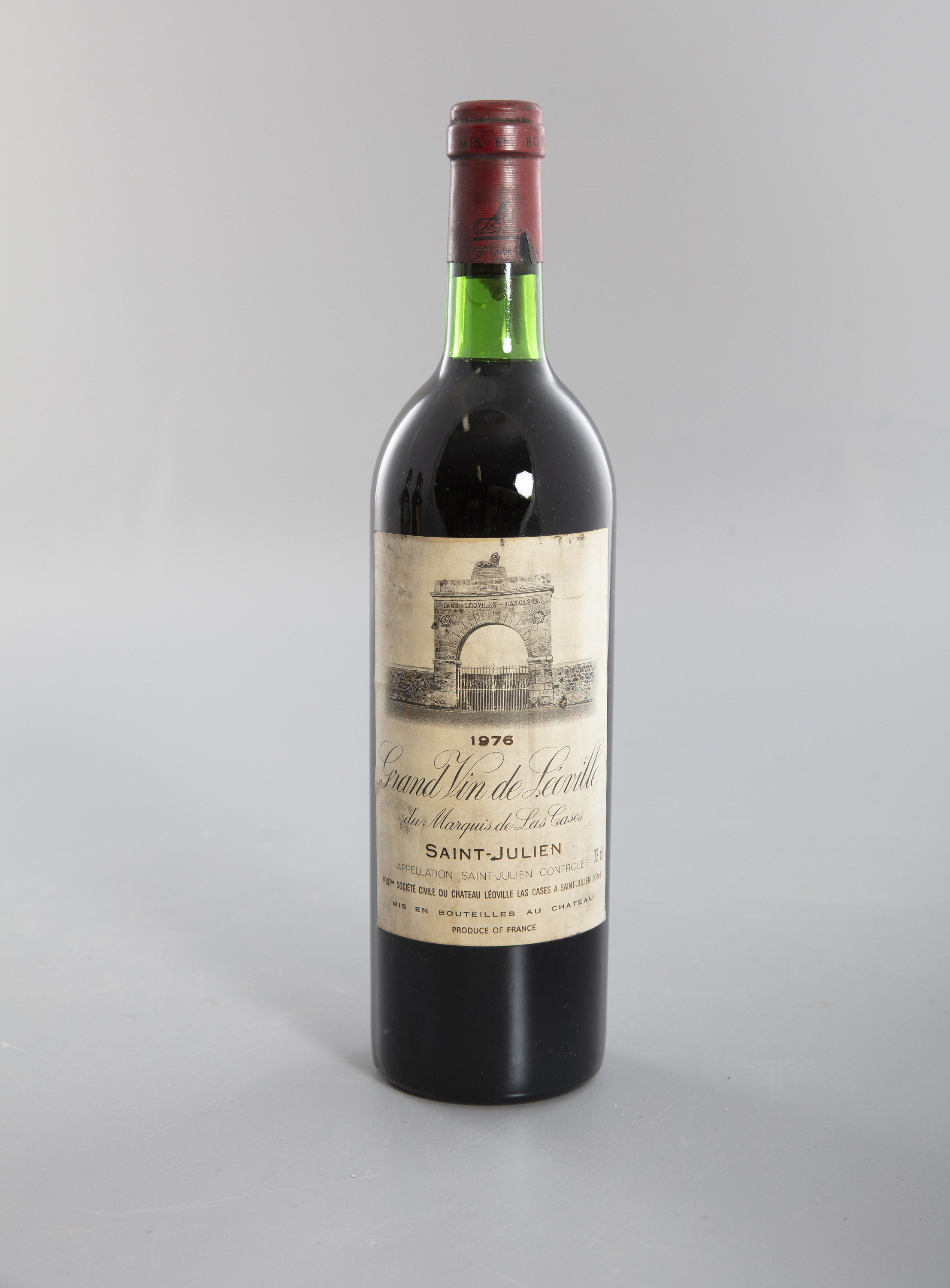 CHATEAU LEOVILLE LAS CASES Saint Julien, 1970 1 bottle Saint Julien, 1976 3 bottles - Image 2 of 11