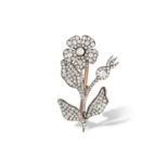 A FINE LATE 19TH CENTURY 'EN TREMBLANT' DIAMOND BROOCH, CIRCA 1880 The central flower mounted 'en