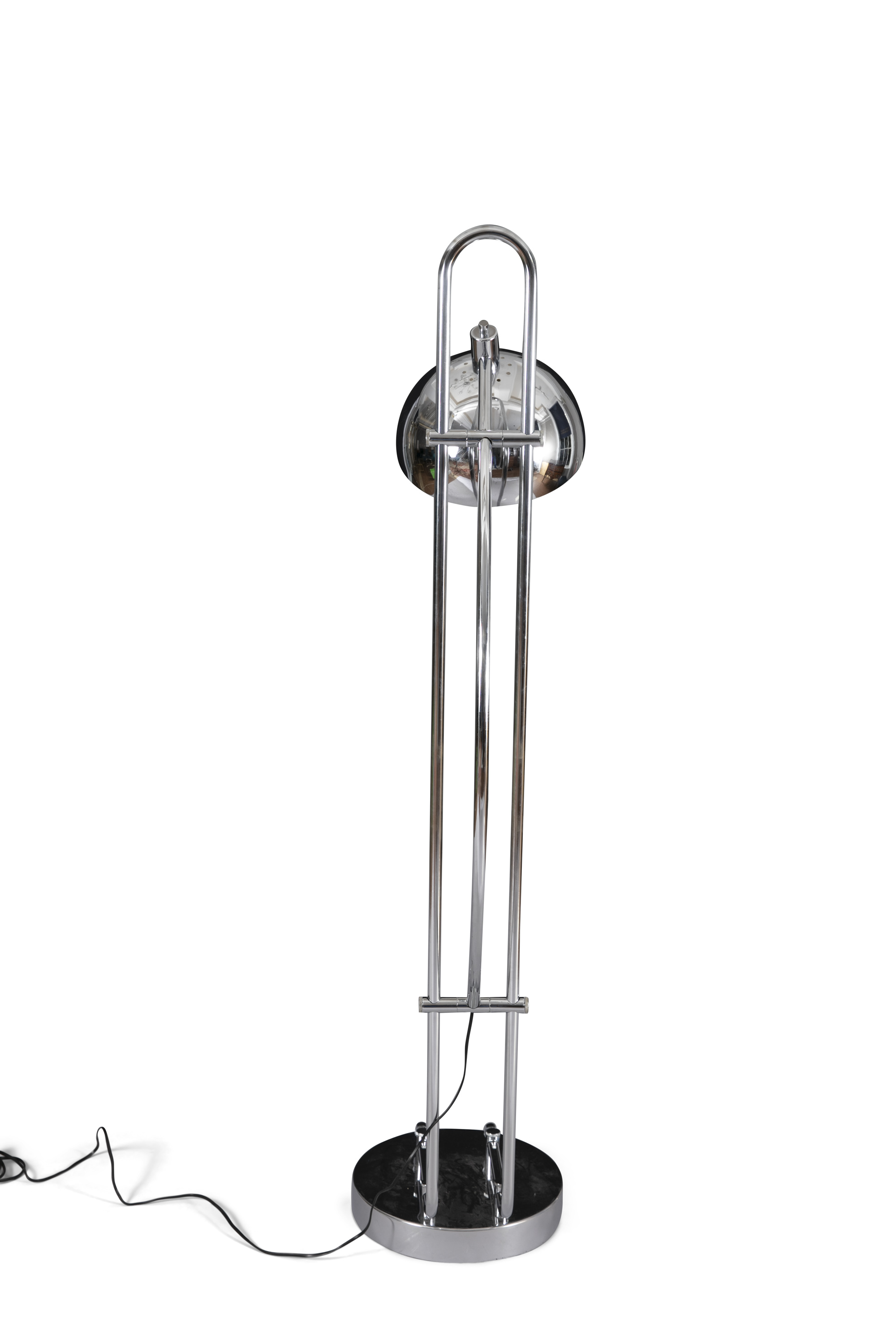 T-PONS A chrome T-Pons Arco floor lamp with adjustable tubular structure. c. 1970. 200 cm (high) - Image 7 of 7