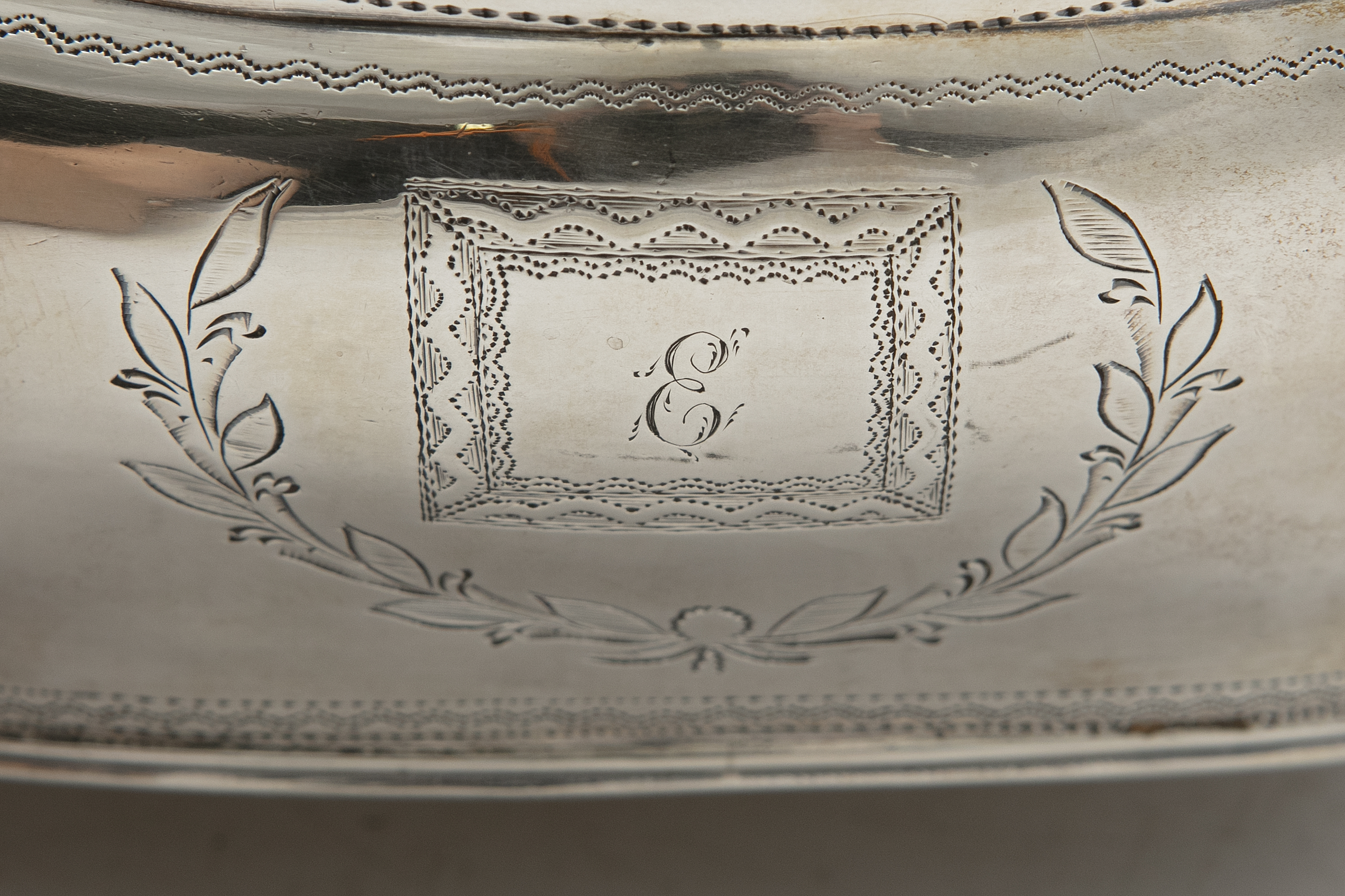 AN IRISH GEORGE III SILVER SUGAR BOAT AND CREAM JUG, Dublin 1805/1806, markers marks rubbed, each of - Image 2 of 2