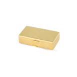 A GOLD PILL BOX, the rectangular-shaped 18K gold box, total gross weight approx. 14.46g, 1.6x3.1cm