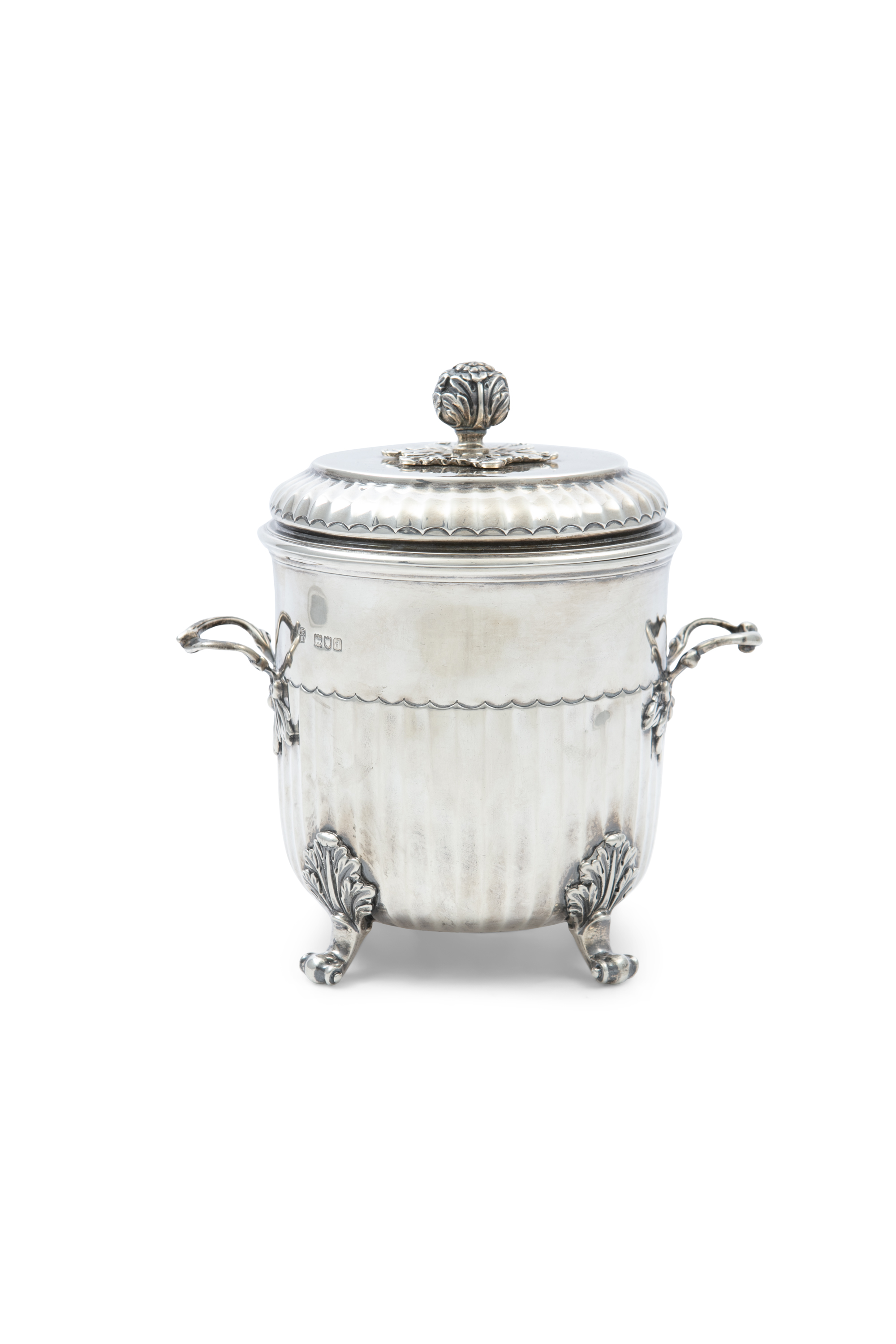 AN ENGLISH SILVER BISCUIT JAR AND COVER, London 1899, mark of Charles Stuart Harris, with detachable - Image 4 of 4