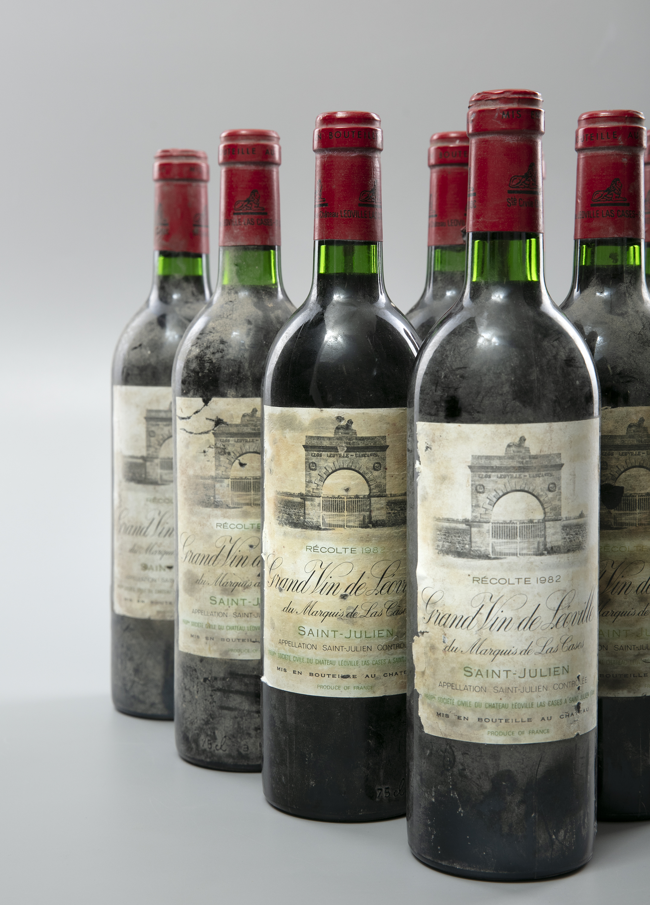 CHATEAU LEOVILLE LAS CASES Saint Julien, 1982 10 bottles - Image 5 of 8