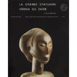 2 ouvrages :NEYT (FRANÇOIS)La grande statuaire Hemba du bas-ZaïreInstitut supérieur d'Archéologie et