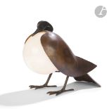 FRANÇOIS-XAVIER LALANNE (1927-2008) SCULPTEUR & ARTCURIAL ÉDITEUR Lampe Pigeon, le modèle conçu