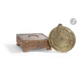 Astrolabe planisphérique en laiton, Inde moghole, Jaïpur, XVIIIe siècle Laiton coulé, martelé et