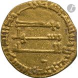 ABBASSIDES. Règne d'Al-Mansûr (136-158 H / 754-775). Dinar d'or daté 144 H / 761 Poids : 4,3 g TB