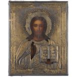 Icône du Christ Pantocrator. Fin du XIXe siècle. Oklad en tôle d’argent gravée et vermeillée.