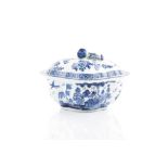 18TH C BOW BLUE & WHITE COVERED SAUCE TUREEN