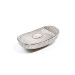 EARLY 19TH C AUSTRIAN SILVER HINGED SNUFF BOX, 50g