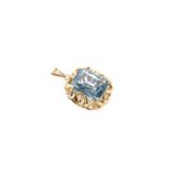 GOLD & BLUE TOPAZ PENDANT, 13g