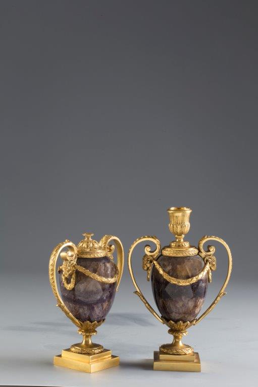 Pareja de "cassolettes" o "Candle vases",