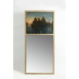 Espejo tipo “trumeau” estilo Luis XVI en madera policromada y dorada. Trabajo español pp. S. XX..