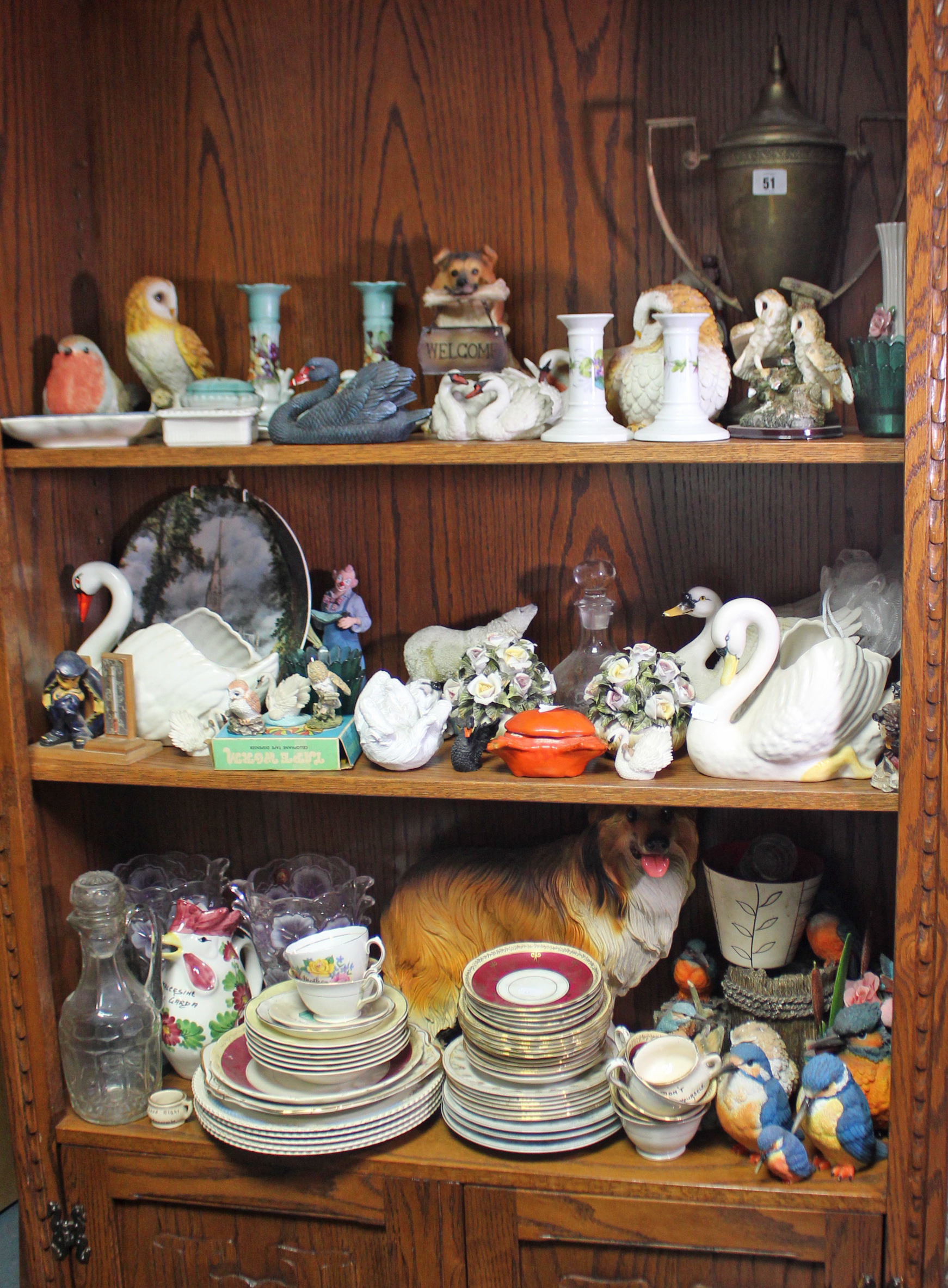 Various items of decorative china, glassware, etc.