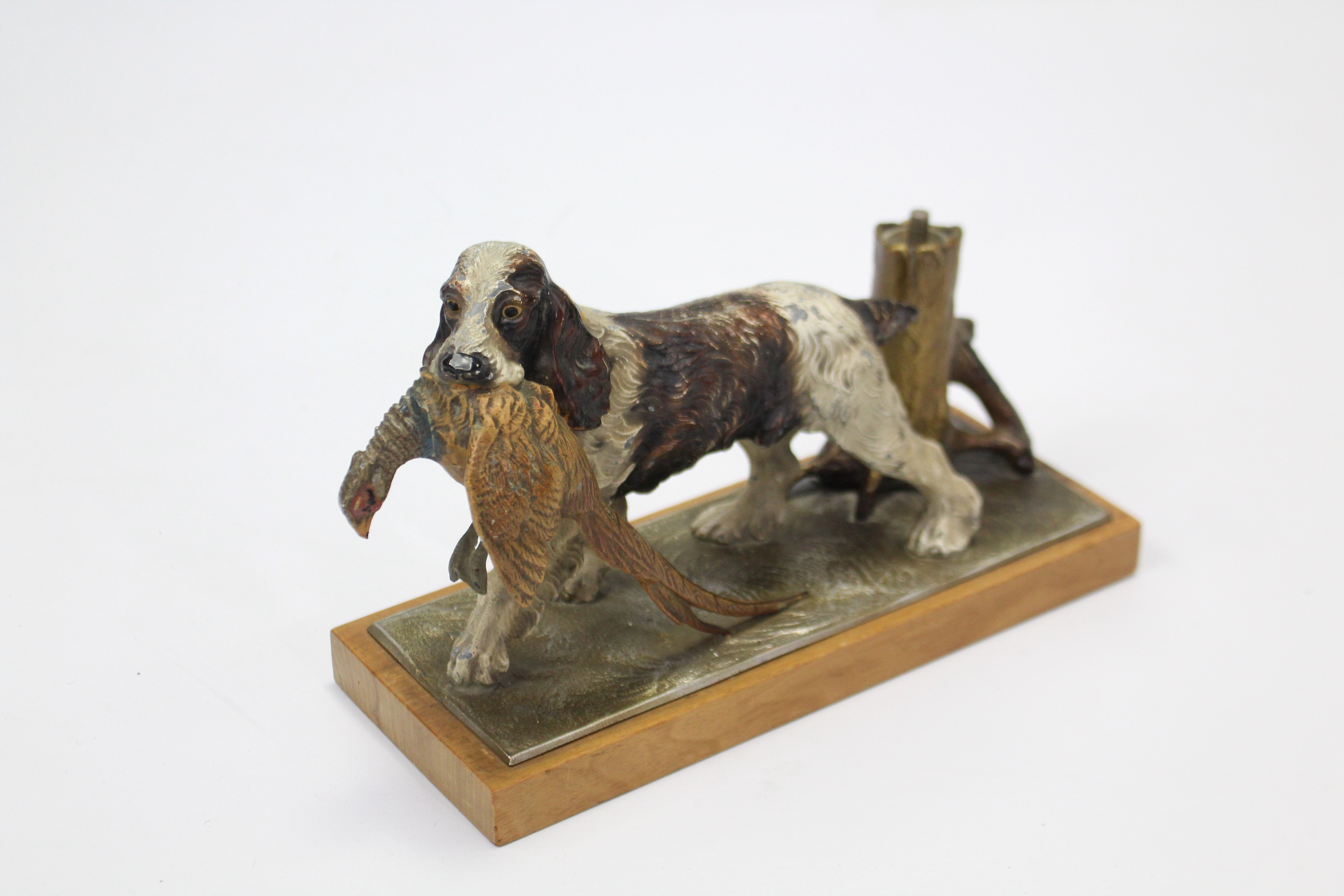 A painted-metal novelty match-striker in the form of a standing hunting dog with pheasant in its - Image 3 of 4