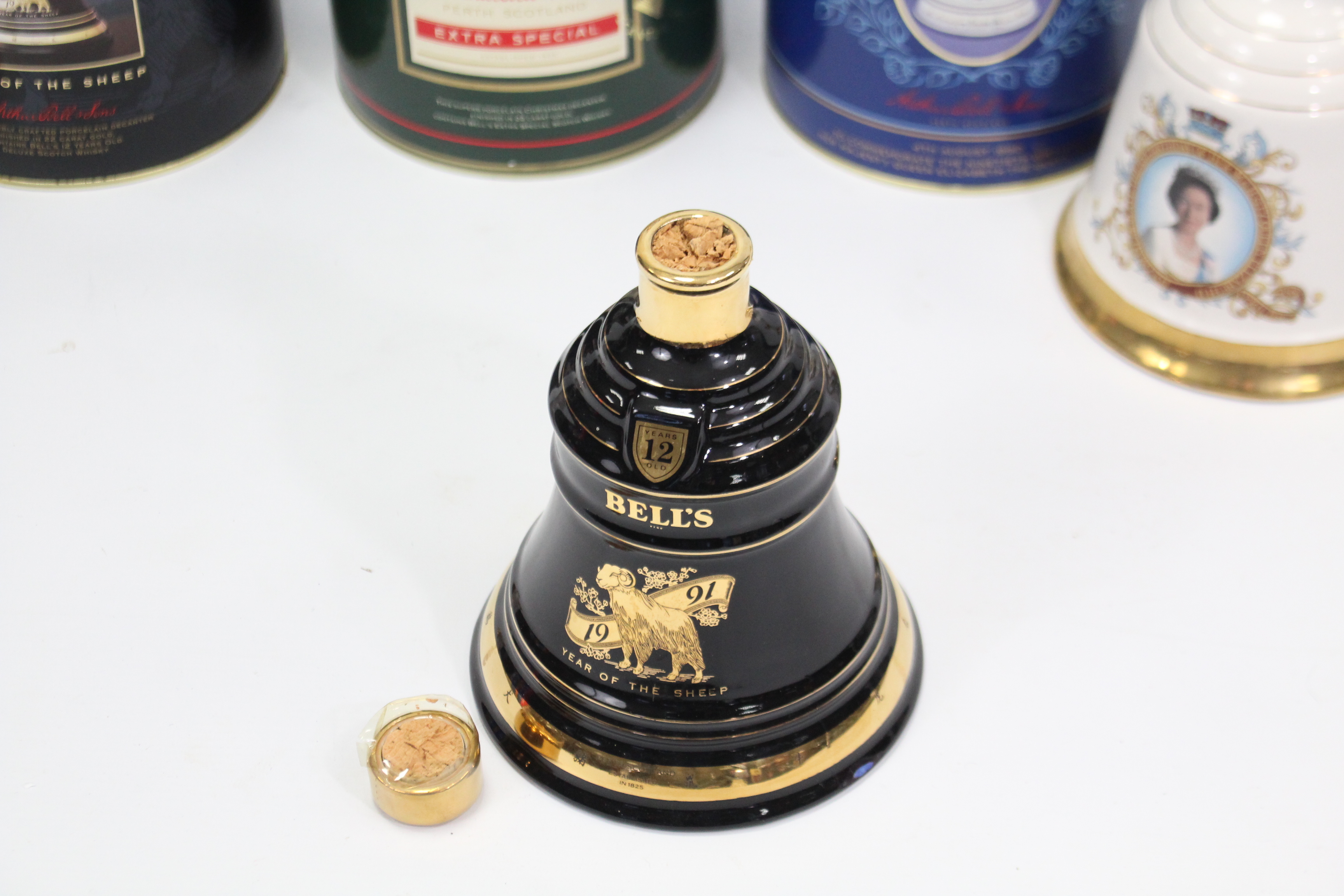 A Bells old Scotch whisky bell-shaped decanter to commemorate the ninetieth birthday of H.M. Queen - Image 2 of 2