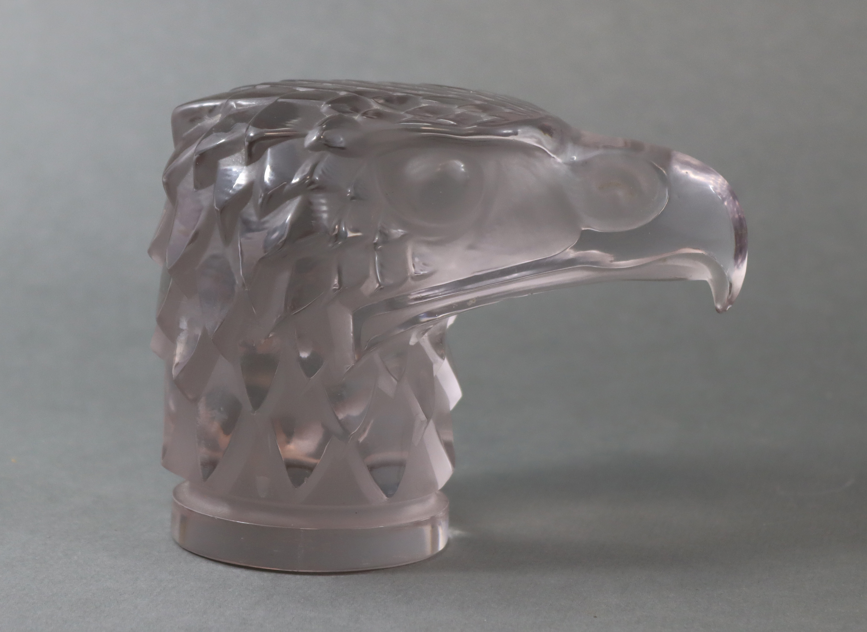 A LALIQUE CLEAR & FROSTED GLASS 'TÊTE D’AIGLE' CAR MASCOT, No. 1138, Designed 1928; 5½” wide x 4¼” - Image 3 of 5