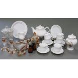 Various items of decorative china, pottery, glassware, etc., part w.a.f.