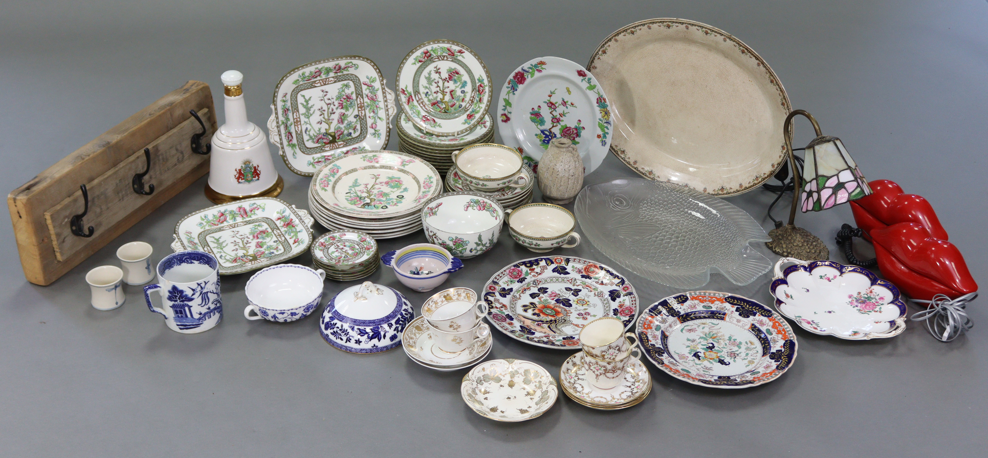 Thirty-five matched items of “Indian Tree” pattern dinner & tea ware; & sundry other items.