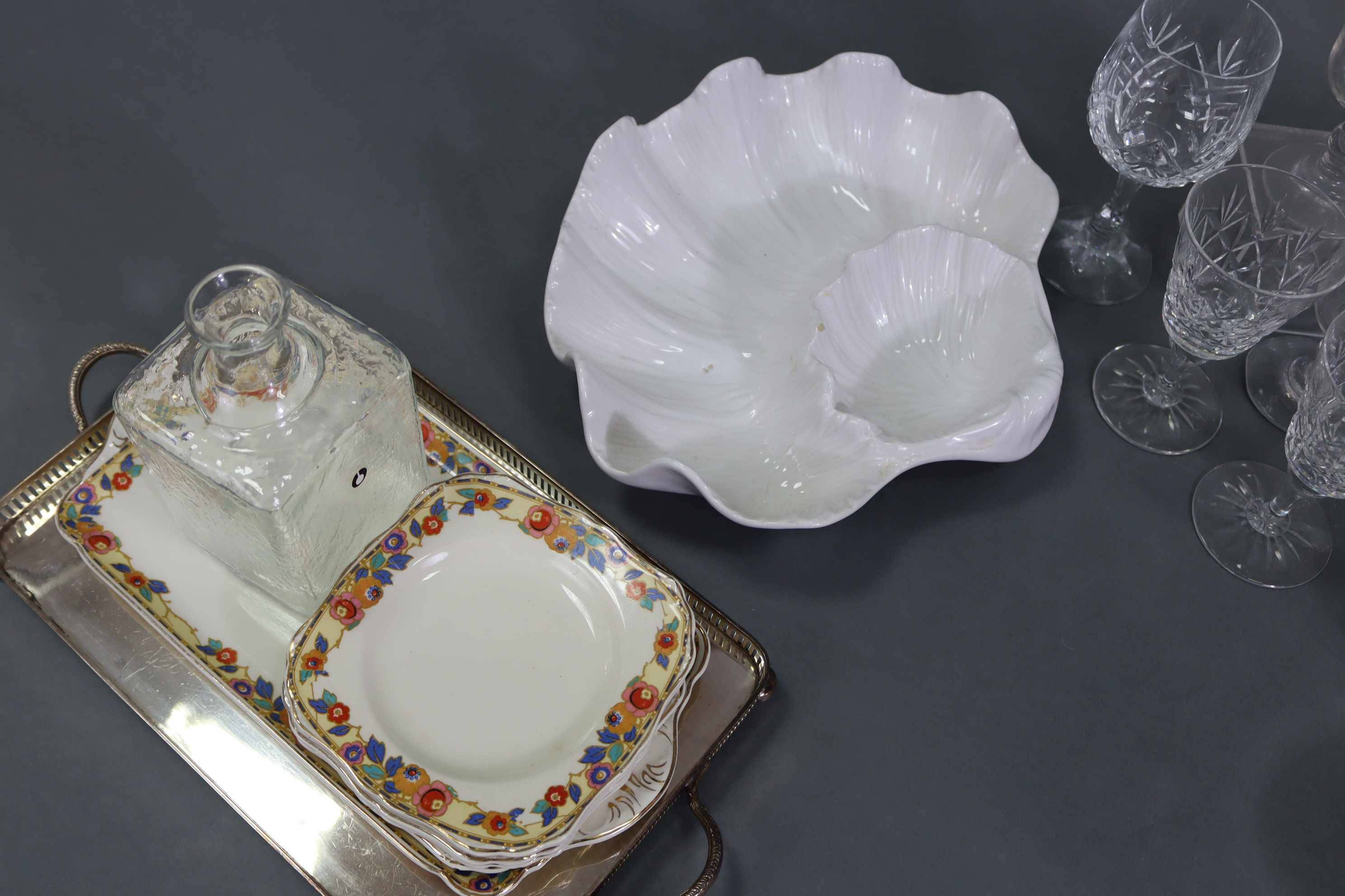 Various items of glassware, china, studio pottery, books, etc. - Image 12 of 13