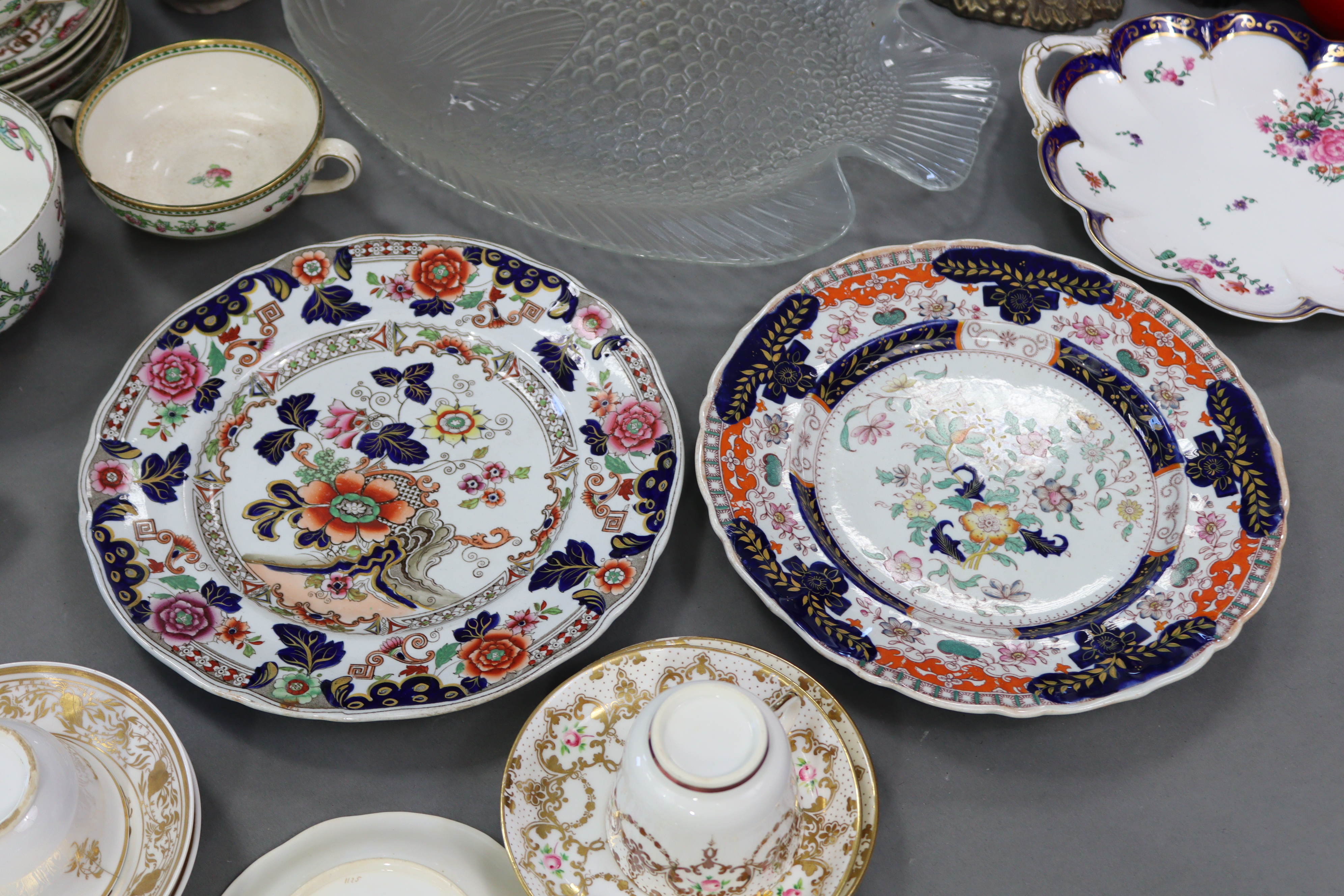 Thirty-five matched items of “Indian Tree” pattern dinner & tea ware; & sundry other items. - Image 7 of 12