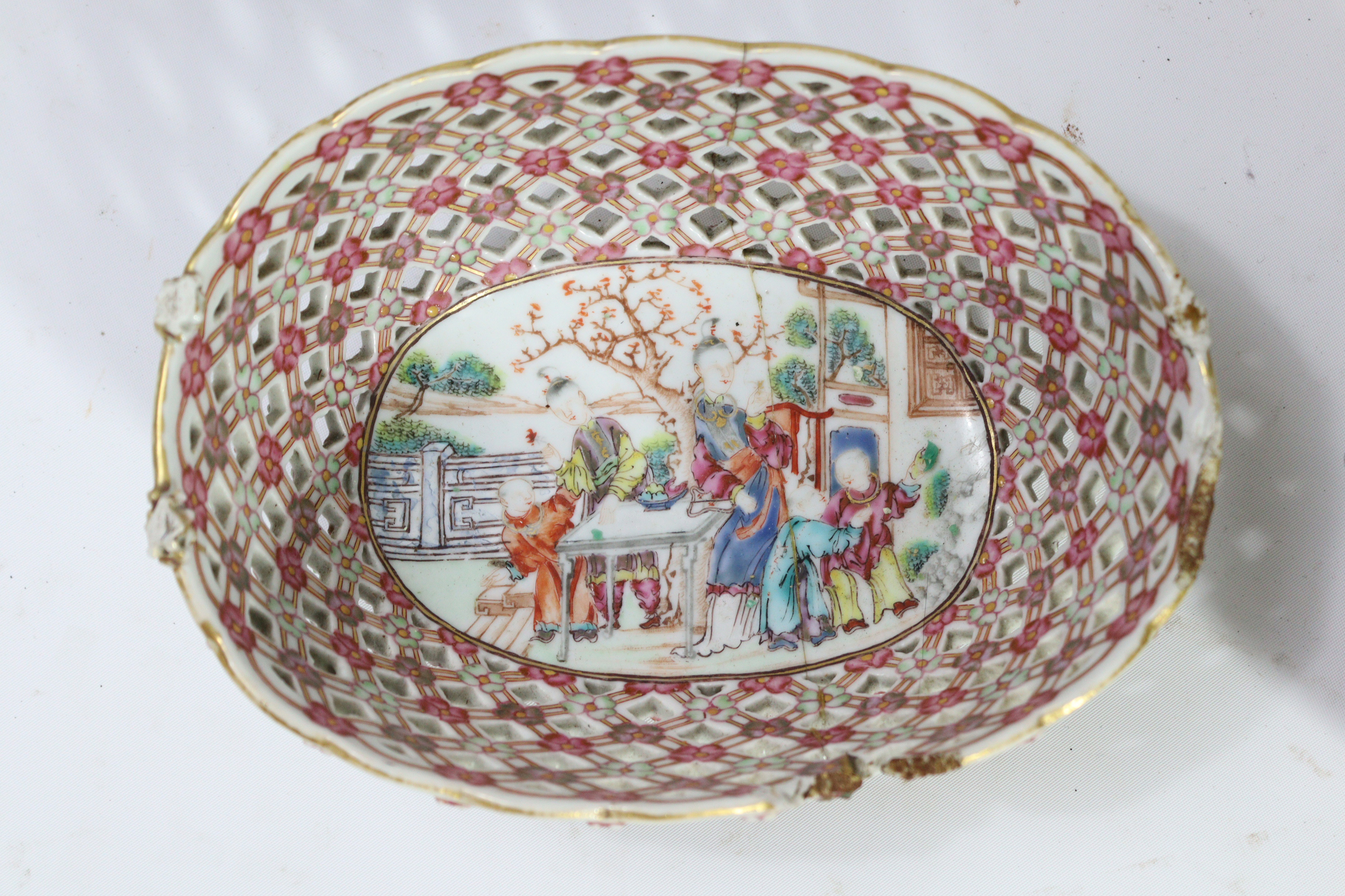 Various items of decorative china, pottery, glassware, etc., part w.a.f. - Image 2 of 11