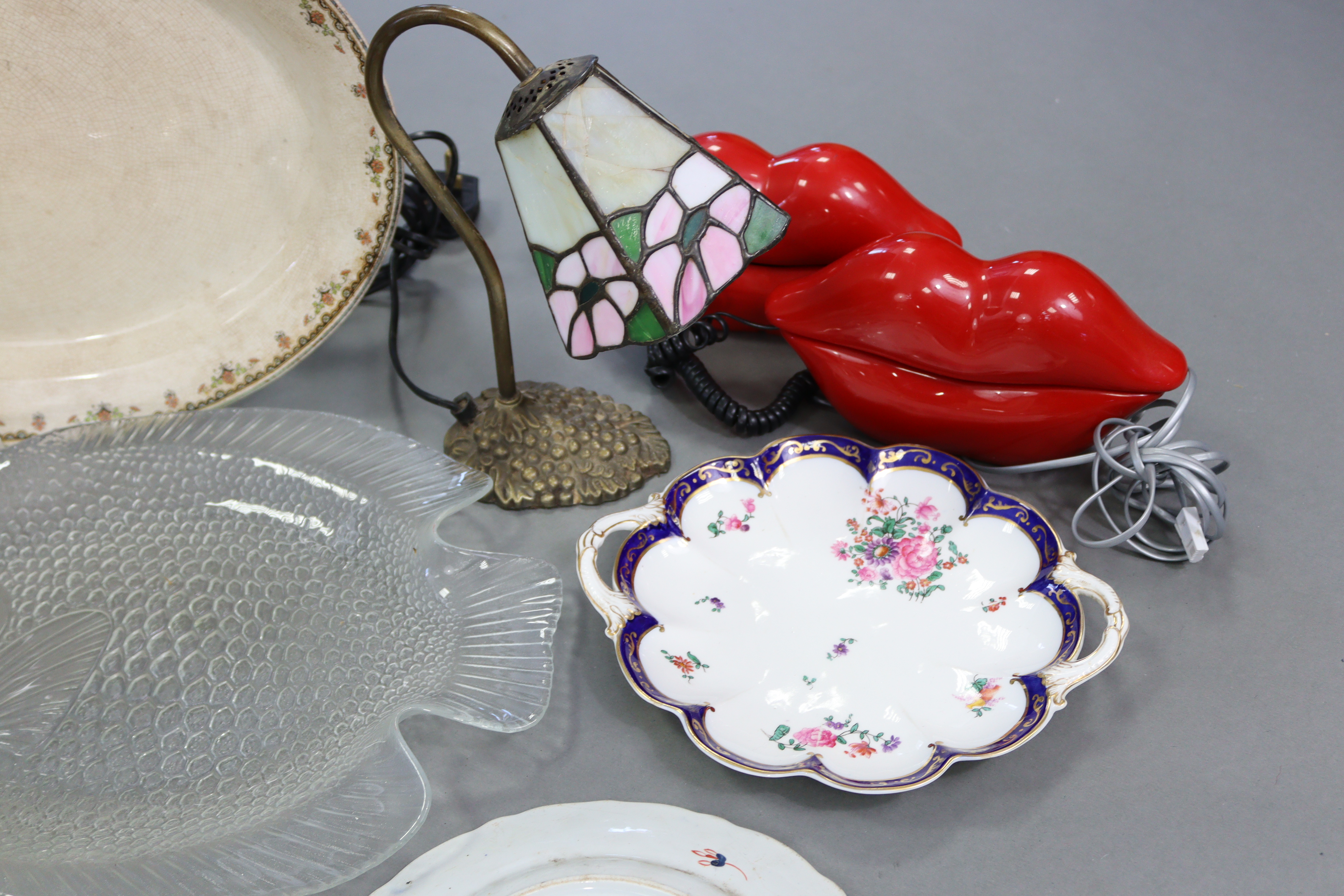 Thirty-five matched items of “Indian Tree” pattern dinner & tea ware; & sundry other items. - Image 12 of 12