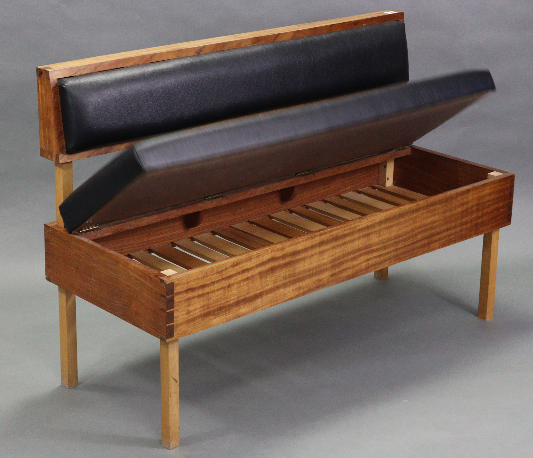 A hardwood box-seat settle, with upholstered black leather cushions set to the back & hinged seat, - Image 2 of 4