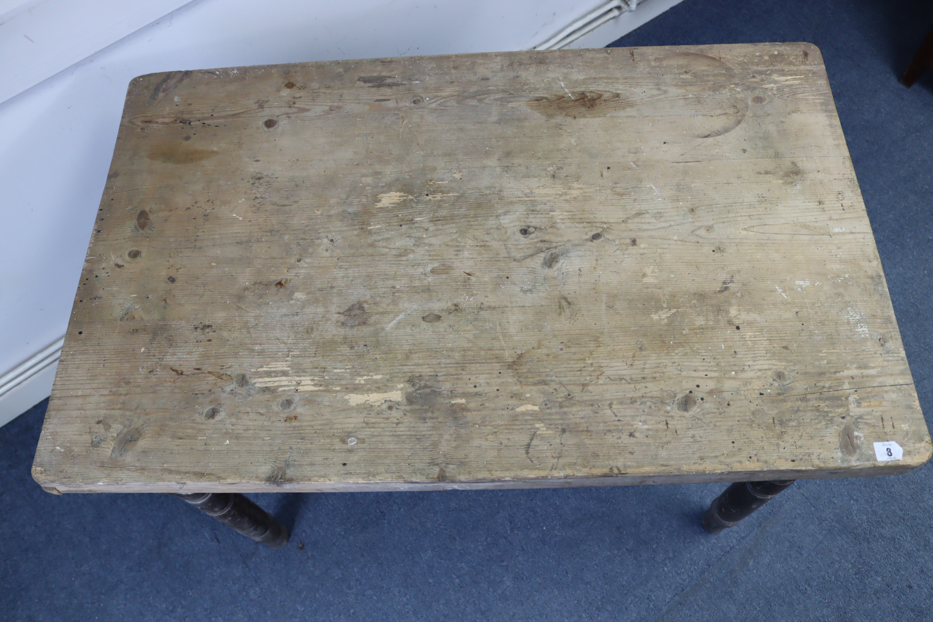 A pine kitchen side table, fitted end drawer & on four turned tapered legs, 25½” x 41½”. - Image 4 of 5