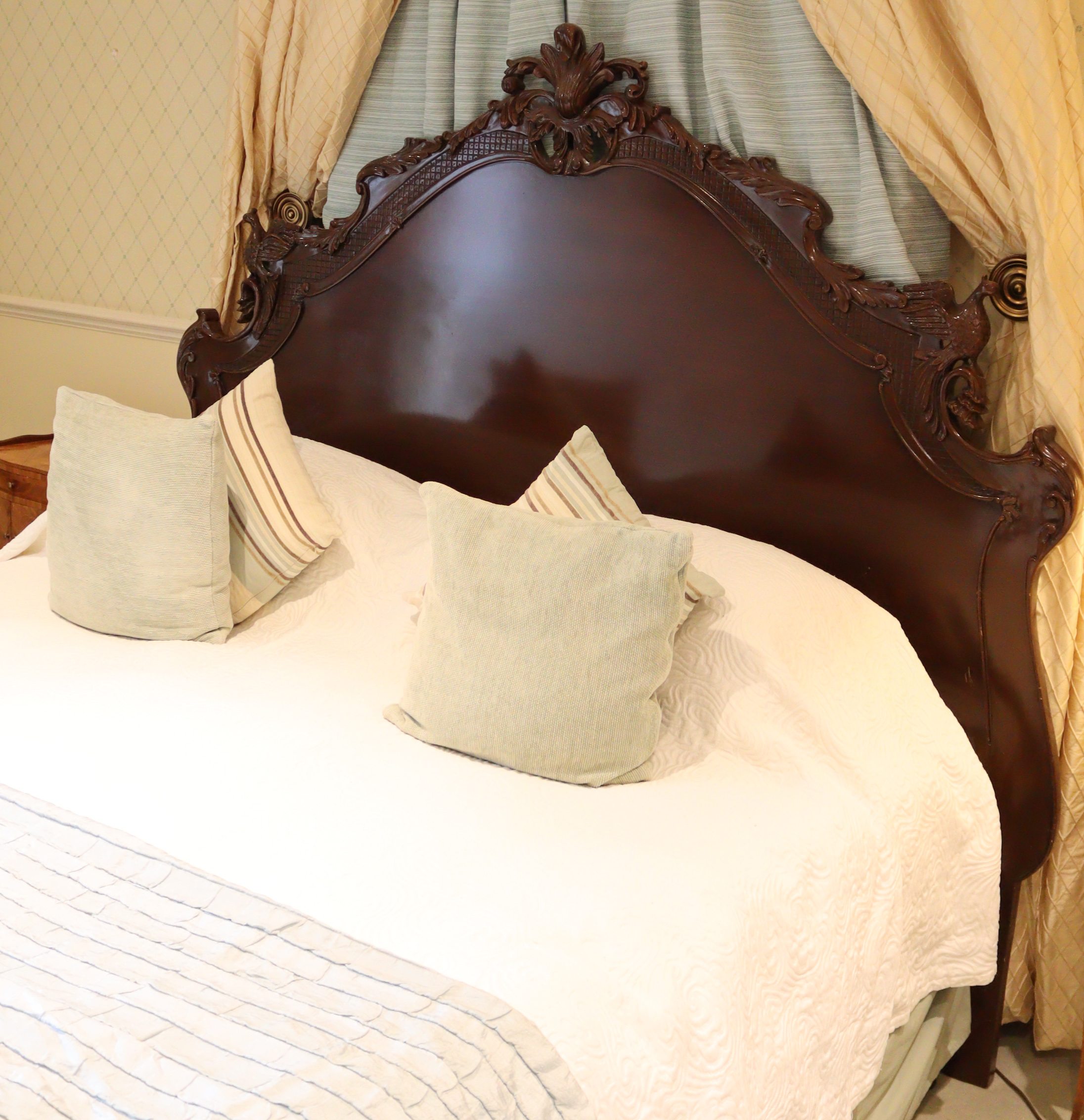 A 19th century-style hardwood double headboard with moulded scroll & bird design to the shaped back, - Image 2 of 2