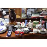 Various items of decorative china & pottery, part w.a.f.