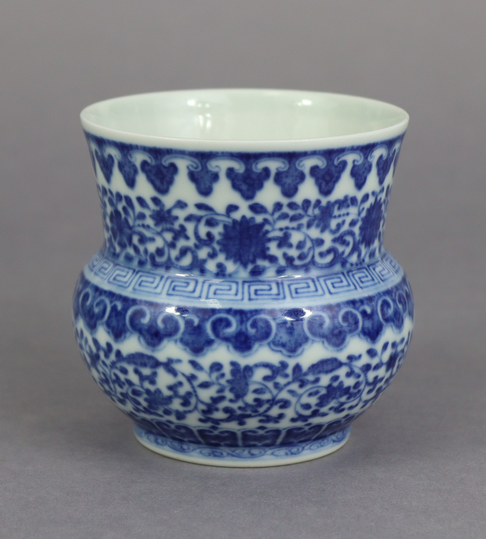 A Chinese blue & white porcelain “Sha Dou” vase, decorated all-over with scrolling flowers between