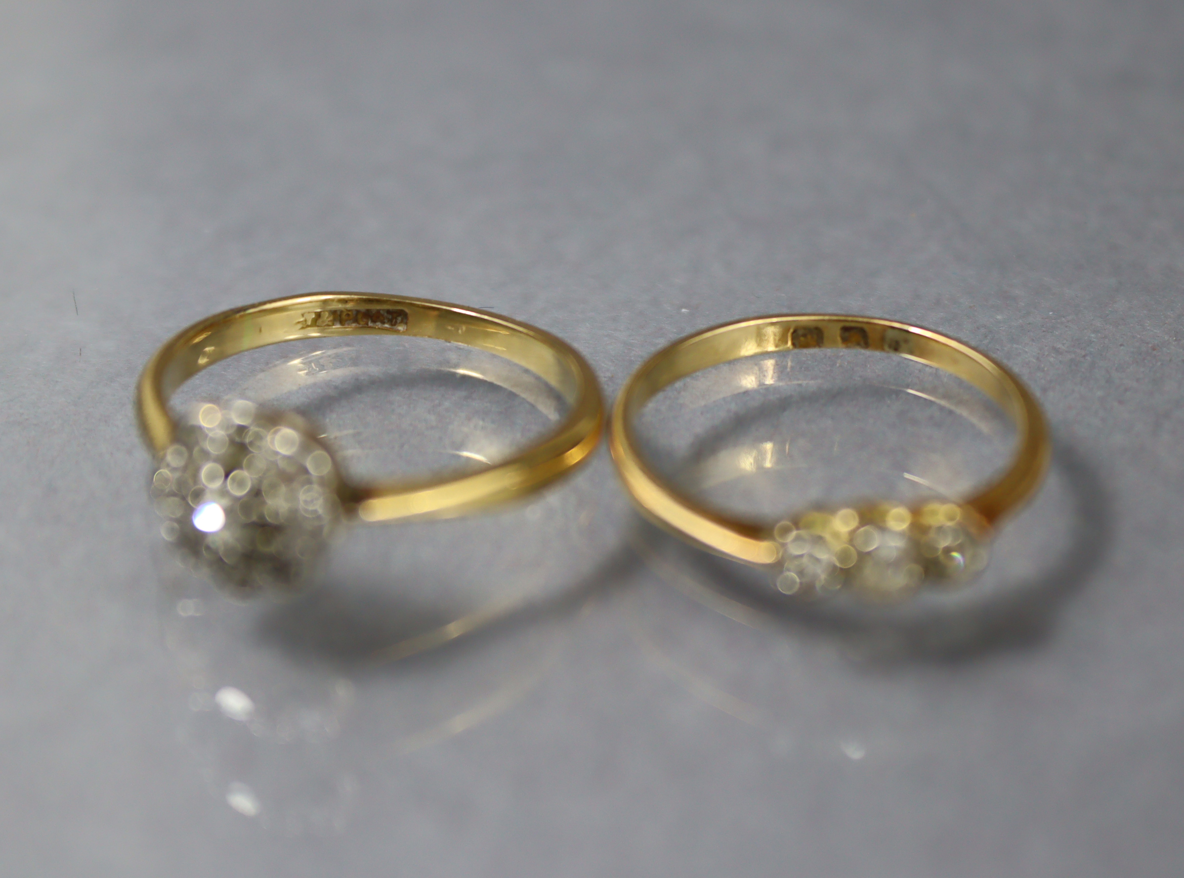 A gold & platinum ring set cluster of small diamonds (Size: L; weight: 2.3gm); & another ring set - Image 3 of 3