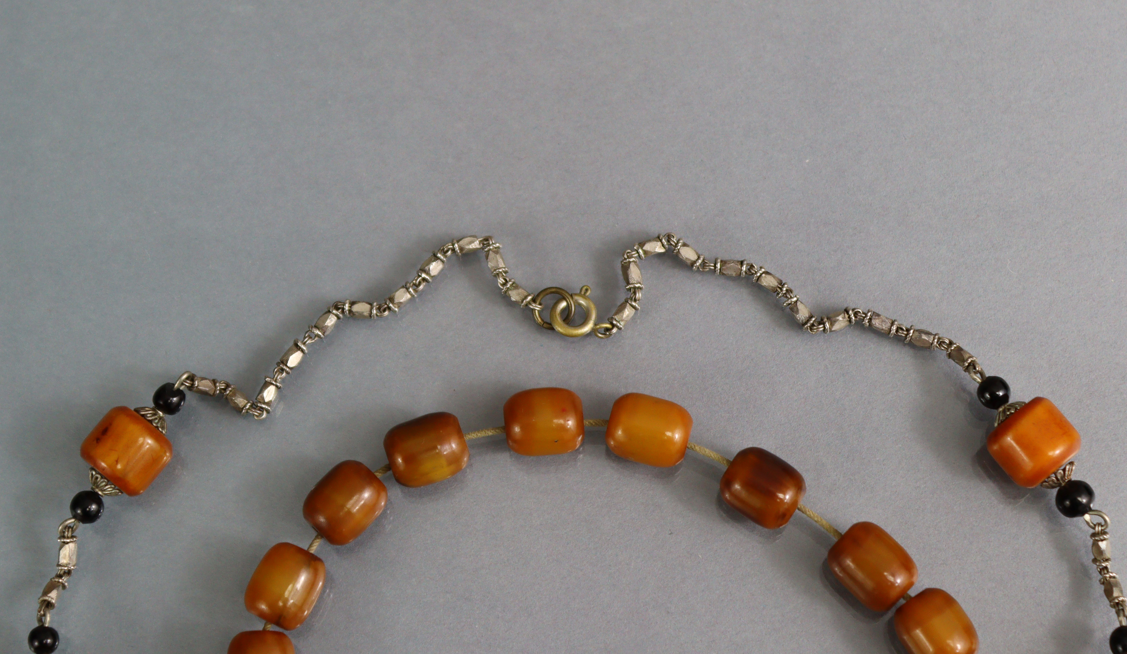 Two amber bead necklaces. - Image 2 of 3