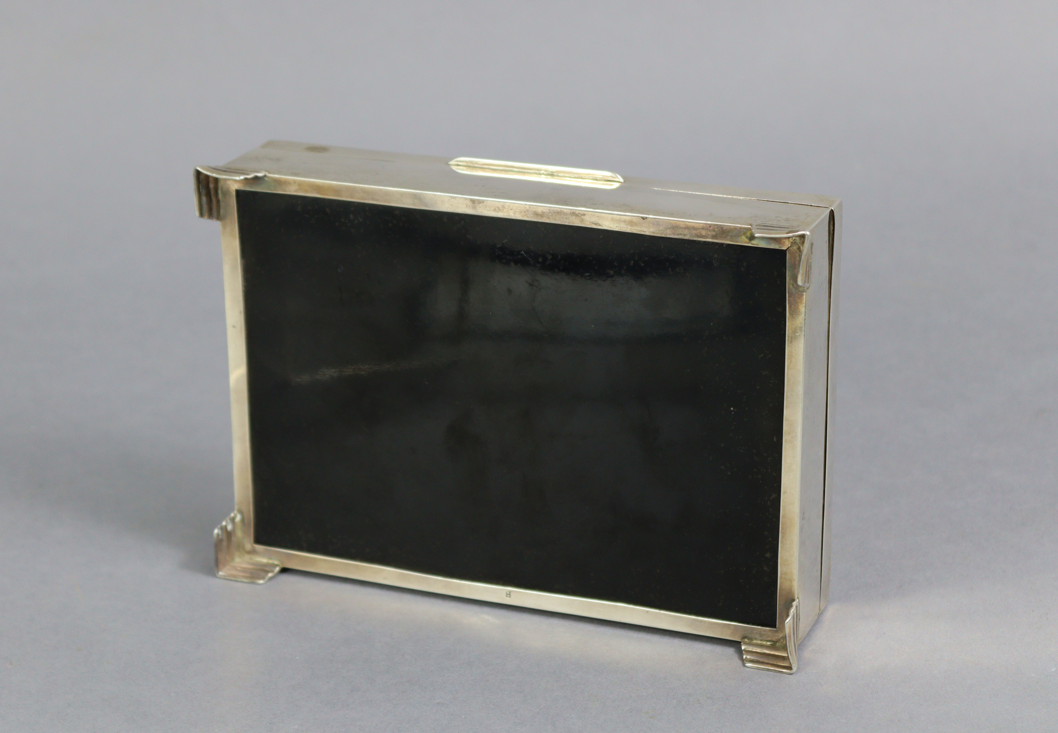 A silver cigarette box with engine-turned hinged cover, plain sides, wood-lined interior, & on - Image 5 of 5