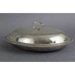 A GEORGE III SILVER OVAL ENTRÉE DISH with gadrooned rims, the cover with detachable ring handle &