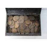 A quantity of mostly British pre-decimal bronze coins.